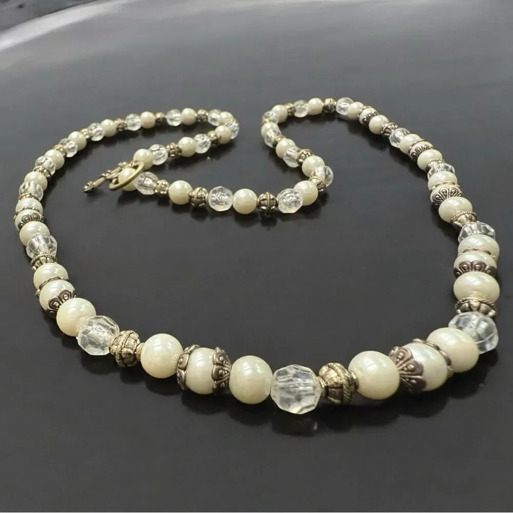 Cream Beaded Necklace with Crystal Accents